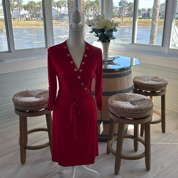 Calvin Klein Dresses & Skirts - Calvin Klein V neck red wrap dress